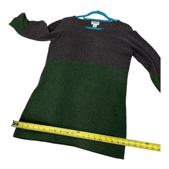 NEIMAN MARCUS
Cashmere Colorblock Pattern Sweater size L - Picture 10 of 11